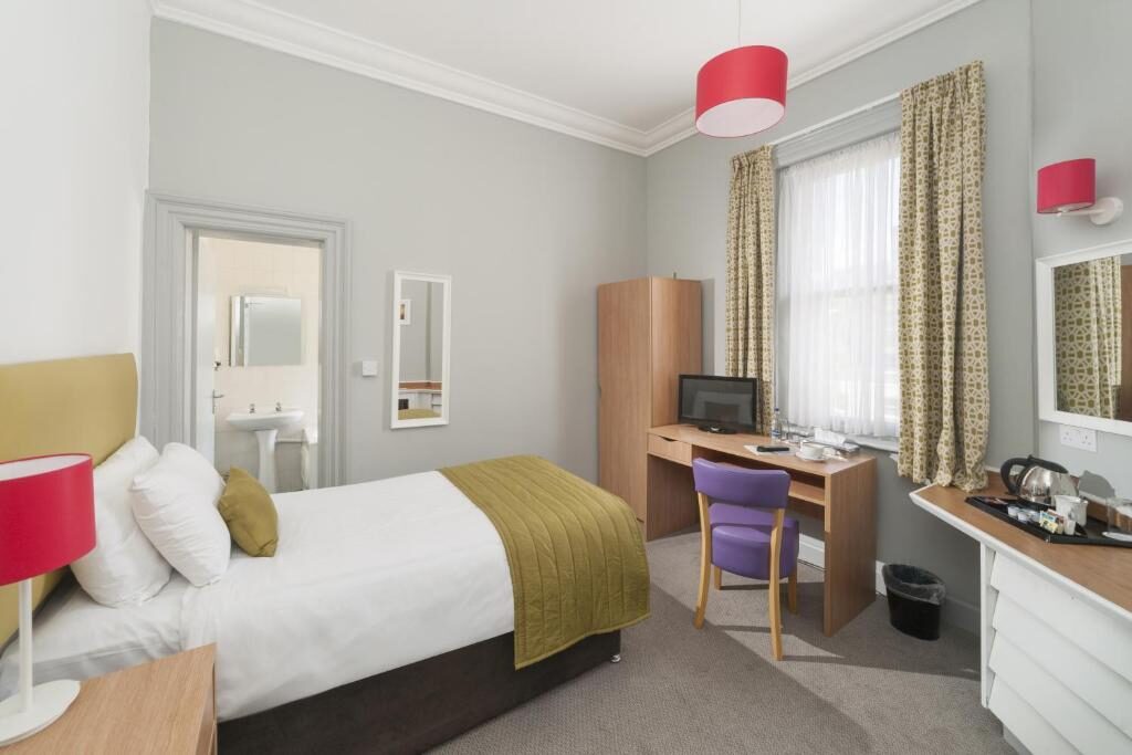 Single Room- St Ives